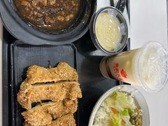 -永和大王·现磨豆浆·卤肉饭(九亭SH085店)