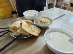 -努尔古丽奶茶