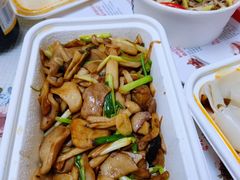 橄榄油炒三种蘑菇-西贝(金桥店)