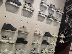 -FILA KIDS(龙之梦城市生活中心长宁路店)