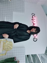 -Godhands美发设计沙龙