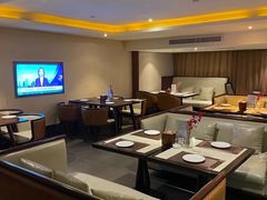 -爱乐国际温泉水疗会