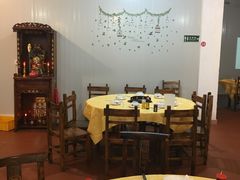 大堂-光头仔烧鸡牛杂店