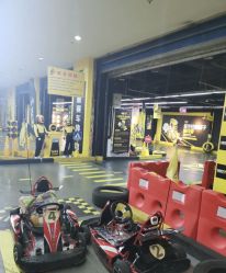 -咔叮卡丁车(南坪亿象城店)