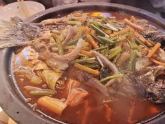 -鸣记脆皮烤鱼·海鲜烤鱼(三八广场店)