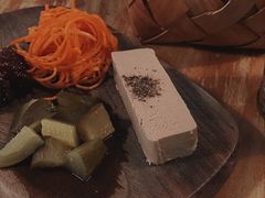 -羽深肉铺 Steak & Wine