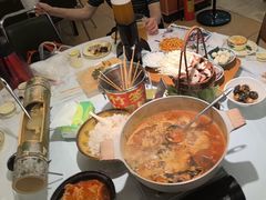 -刘姐啤酒鱼民族演艺餐厅(西街总店)