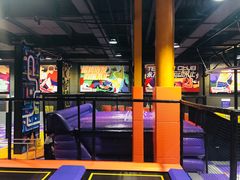 -Tenker Club弹刻极限主题公园 · 蹦床 · 团建 · 生日派对(大关店)