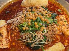 -张翻越·川渝冒菜·武汉黑鸭煲(城北万象城店)