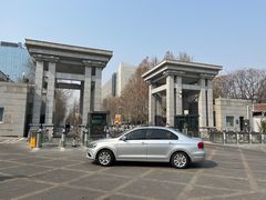 -九头鸟酒家(东高地店)