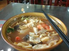 牛肉泡馍-伊清斋牛肉面(华佗路店)