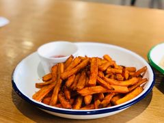 -HELLO 27 意面·沙拉·帕尼尼