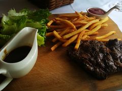 -火车头法国西餐厅