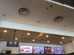 -肯德基(珠峰店)