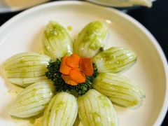 -鲜入唯煮·港式海鲜牛肉火锅(金宝街店)