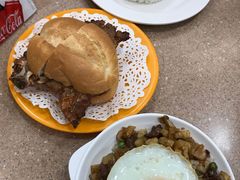 豬扒包-喜莲咖啡