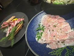 -山川小町·极番烧肉(新地假日广场店)
