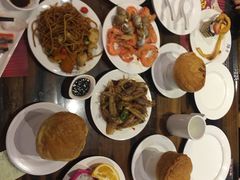 -四海一家自助餐(益田假日广场店)