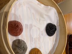 -乐忻皇朝(上海中心大厦店)