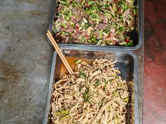 -十一街苍蝇馆子转经消江湖菜(九眼桥十一街店)