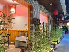 -三道苗苗鱼·美蛙黄辣丁(八里店)