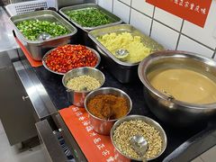 -芈重山老火锅(广州首店)