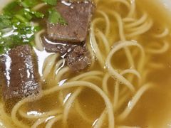 -十二忠手拉面(五福店)