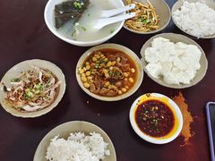 -九九豆花馆(解放碑步行街店)