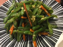 -鼎原力量东北吊炉烧烤(临河街店)