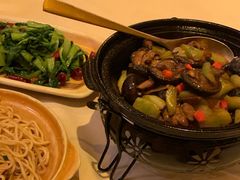 -龙门阵茶屋川菜馆(武康路店)