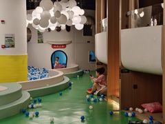 -涨巢·潮玩水疗局