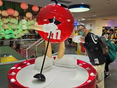 -m豆巧克力世界(上海世茂广场店)