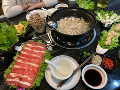 -东椰·海南椰子鸡火锅(朝阳门店)