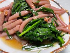 韭菜炒海肠-崴海渔村(虹梅路店)