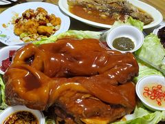 -聚首堂·特色小吃·肘子(什刹海德胜门店)