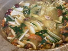 -抚仙湖生态石锅鱼野生菌(告庄店)