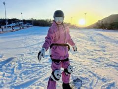 -东北亚滑雪场