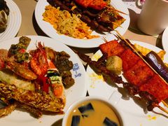 -四海一家自助餐(益田假日广场店)