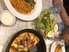 -必胜客(证大大拇指店)