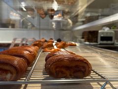 -VERIE BAKEHOUSE