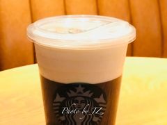 -星巴克臻选(周浦万达店)