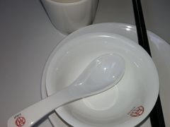 -新大咀港式茶餐厅(宝山万达店)