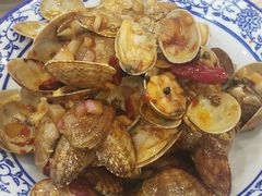 -江城燕子大排档(江汉路步行街店)