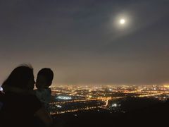 -鬼笑石后山停车场