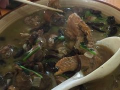 -凤百年大骨鸡饭庄