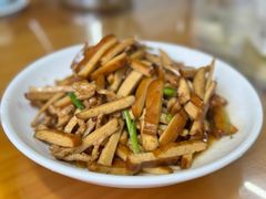 -芦茨金富饭庄·25年老字号·专做稻草鸡