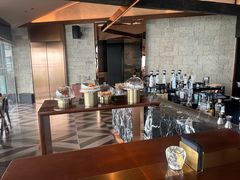 -FLAIR顶层餐厅酒吧(浦东丽思卡尔顿酒店)