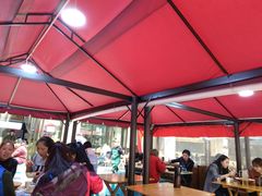 露天位-三顾冒菜·麻辣烫(龙湖北城天街店)