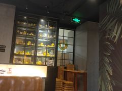 -肥肥虾庄·金牌油焖大虾(杨园滨江时代walk店)