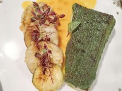 -TOT BISTRO餐酒馆